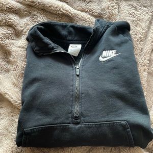 Black Nike crew quarter zip sweatshirt
